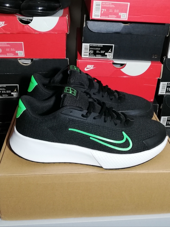 Nike Other - NIKE COURT VAPOR 2 MEN US SIZE 10 BRAND NEW IN BOX